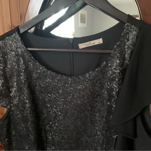 XL sequins cocktail dress worn once.  Darling brand - Picture 4 of 4